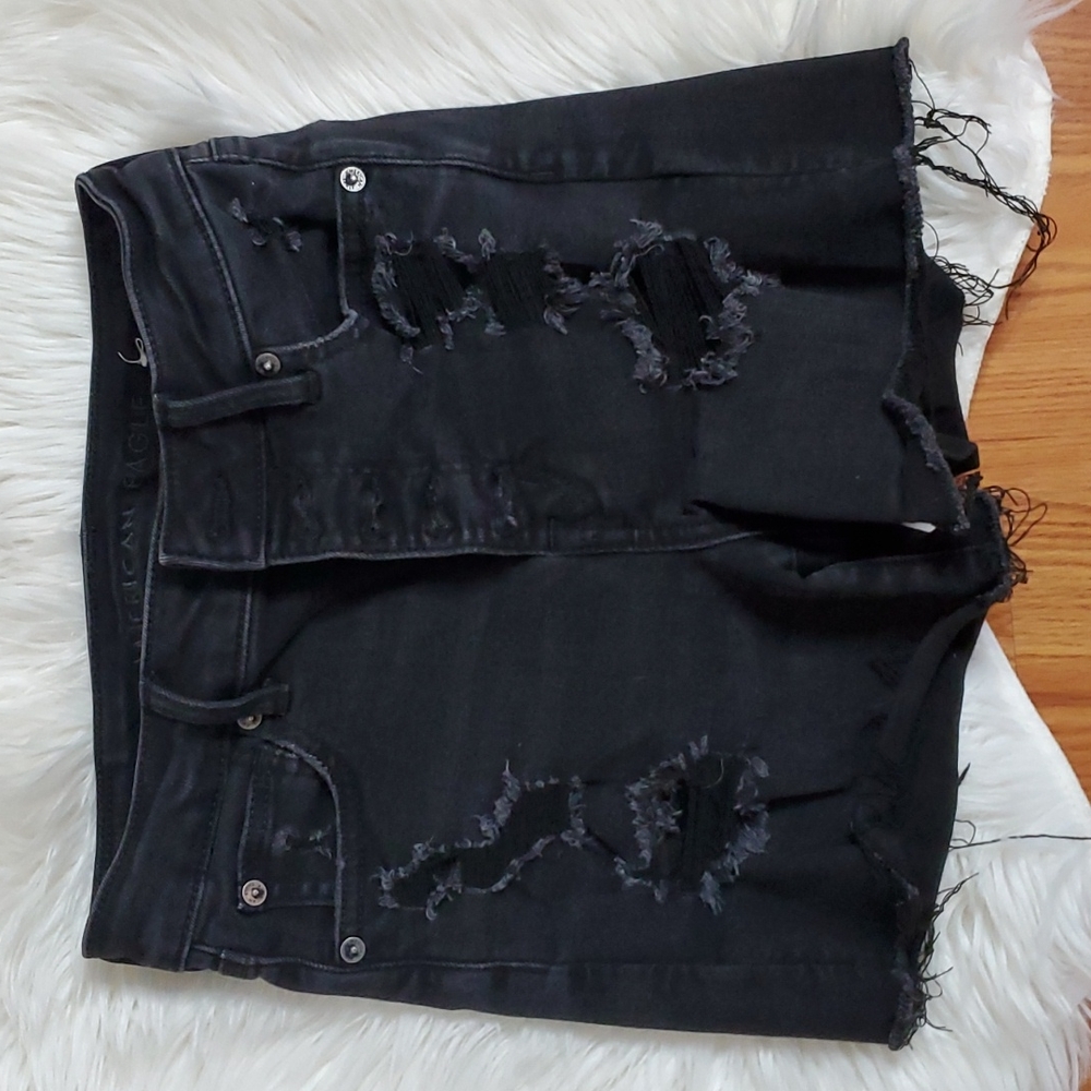 American Eagle next level stretch super hi rise shortie size 0